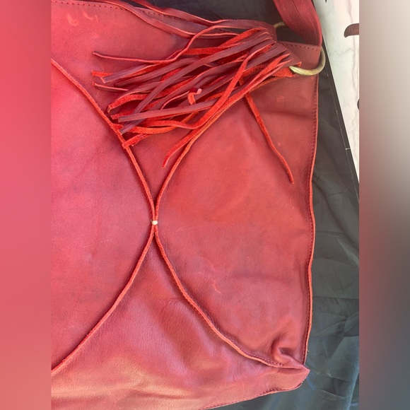 authentic NWT Lisa Leonard Red Leather Tote Crossbody Shoulder Bag 70% off! - Picture 3 of 10